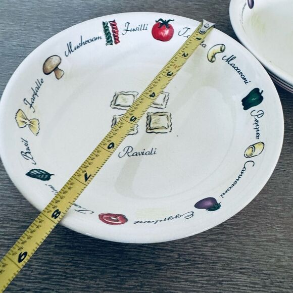 Pasta Dishes Ravioli Penne Graphic Plates Set - Picture 2 of 3